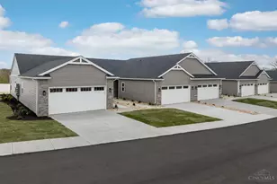 6843 Traditions St, Middletown, OH 45044 - Photo 1