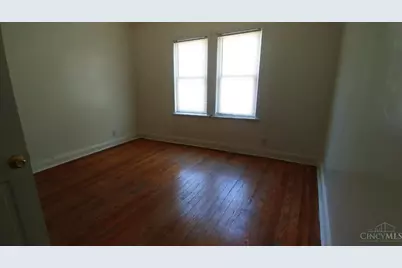 412 Elberon Avenue, Cincinnati, OH 45205 - Photo 8