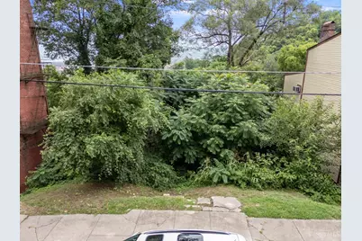 1861 Walker Street, Cincinnati, OH 45202 - Photo 12