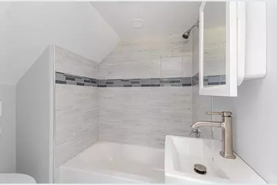 1998 Fairfax Ave, Cincinnati, OH 45207 - Photo 20