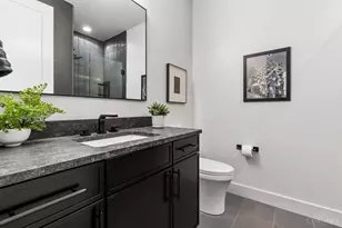 2942 Three Oaks Ln, Cincinnati, OH 45209 - Photo 16