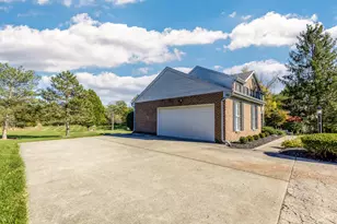 6335 Dewberry Ct, Liberty Township, OH 45011 - Photo 8