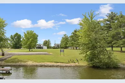 559 Waynoka Drive, Franklin Township, OH 45171 - Photo 4