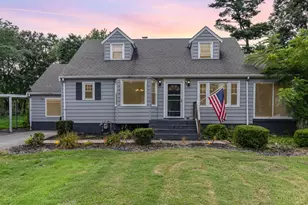 4077 McLean Dr, Union Township, OH 45255 - Photo 1