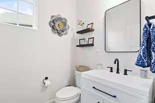 9475 Whispering Stream Ct, Clearcreek Twp., OH 45458 - Photo 18