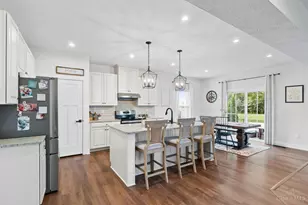 9475 Whispering Stream Ct, Clearcreek Twp., OH 45458 - Photo 12