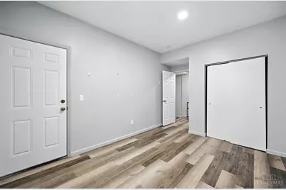 316 Klotter Avenue, Cincinnati, OH 45219 - Photo 2