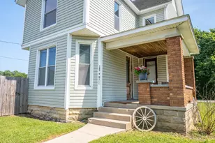 105 W Mill St, Somerville, OH 45064 - Photo 2