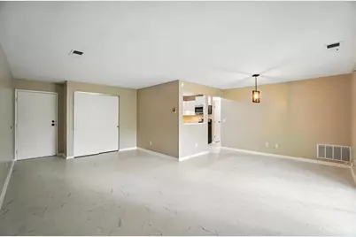 7212 Creekview Drive #6, Colerain Township, OH 45247 - Photo 12