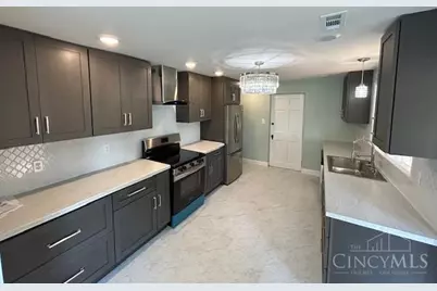 608 Park Drive, Washington Court Hous, OH 43160 - Photo 2