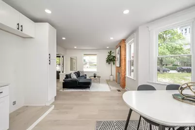 817 Hawthorne Avenue #A, Cincinnati, OH 45205 - Photo 14