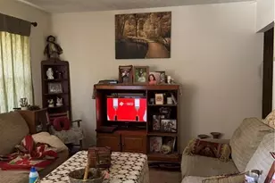 8211 Sue Ave, Franklin Township, OH 45005 - Photo 2