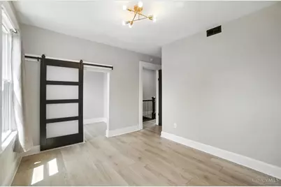 912 Livingston Street, Cincinnati, OH 45214 - Photo 10