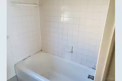1946 Berkley Avenue, Cincinnati, OH 45237 - Photo 18