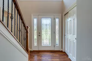 5725 Hawthorne Reserve Dr, Liberty Township, OH 45044 - Photo 4