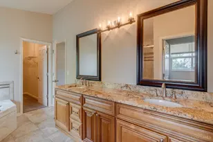 5725 Hawthorne Reserve Dr, Liberty Township, OH 45044 - Photo 26