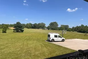 2093 Bunker Hill Woods Rd, Reily Township, OH 45056 - Photo 2