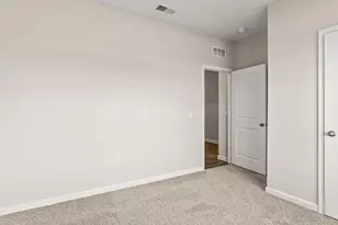 1985 Snowy Ln, Oxford Township, OH 45056 - Photo 6