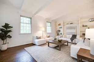 204 Brocdorf Dr, Wyoming, OH 45215 - Photo 8