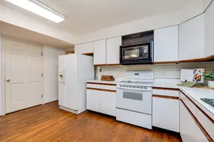 204 Brocdorf Dr, Wyoming, OH 45215 - Photo 26