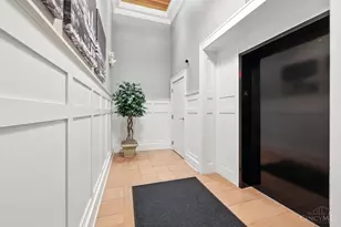 417 Vine St, Cincinnati, OH 45202 - Photo 4