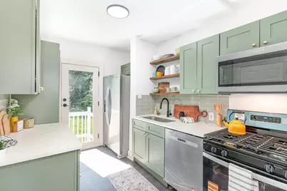 2217 Crane Avenue, Cincinnati, OH 45207 - Photo 8