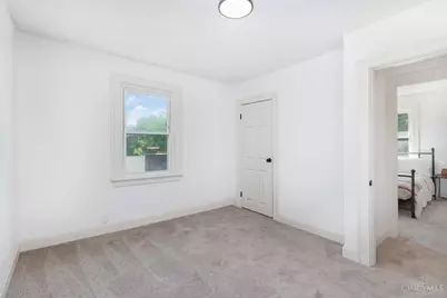 2217 Crane Avenue, Cincinnati, OH 45207 - Photo 14