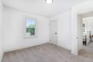 2217 Crane Ave, Cincinnati, OH 45207 - Photo 14