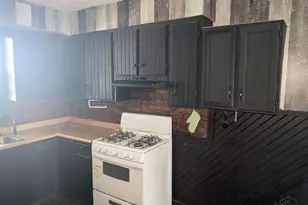 178 Bradford Ln, Aberdeen, OH 45101 - Photo 4