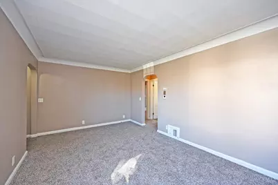 1625 Joseph Court, Cincinnati, OH 45231 - Photo 8