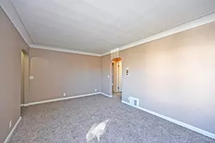 1625 Joseph Ct, Cincinnati, OH 45231 - Photo 8