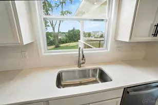 8848 Oakcrest Way, West Chester, OH 45069 - Photo 10