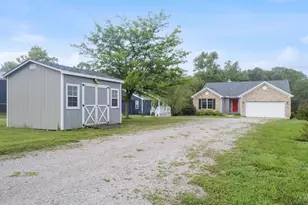 820 Waynoka Dr, Jackson Township, OH 45171 - Photo 6