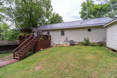 702 Cheryl Lane, Hillsboro, OH 45133 - Photo 34