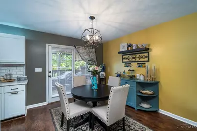 702 Cheryl Lane, Hillsboro, OH 45133 - Photo 4
