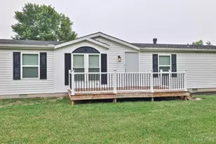 1000 Triple Two Farm Rd, Franklin Township, OH 45120 - Photo 2