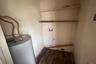 201 E 5th St, Manchester, OH 45144 - Photo 8