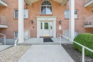 5765 Cheviot Rd, Green Township, OH 45247 - Photo 4