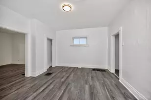 1634 Dewey Ave, Cincinnati, OH 45205 - Photo 18