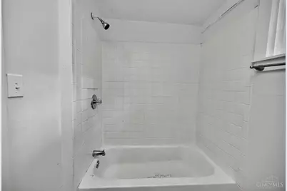 1634 Dewey Avenue, Cincinnati, OH 45205 - Photo 26