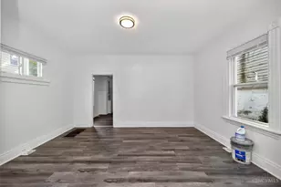 1634 Dewey Ave, Cincinnati, OH 45205 - Photo 12