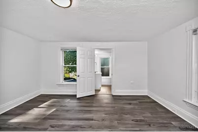 1634 Dewey Avenue, Cincinnati, OH 45205 - Photo 38