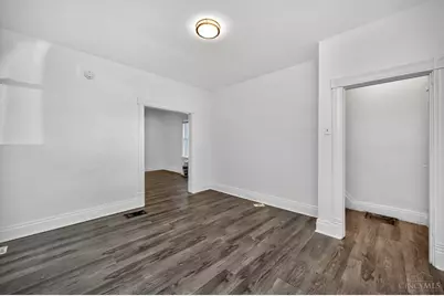1634 Dewey Avenue, Cincinnati, OH 45205 - Photo 10