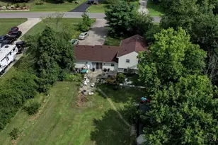 9029 Arrowcreek Dr, Washington Township, OH 45054 - Photo 6