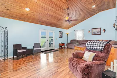 19910 Vera Cruz Road, Perry Township, OH 45118 - Photo 8