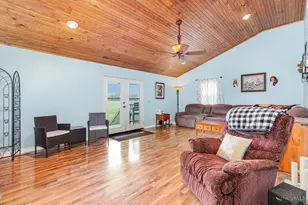 19910 Vera Cruz Rd, Perry Township, OH 45118 - Photo 8