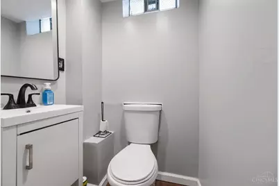 236 Gilman Avenue, Cincinnati, OH 45219 - Photo 34