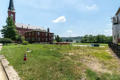 2485 Riverside Drive, Cincinnati, OH 45202 - Photo 6