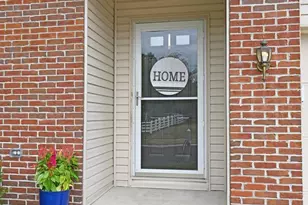 161 Arbor Glen Ct, Hamilton Township, OH 45039 - Photo 4