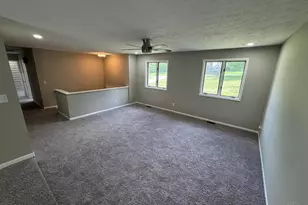 6419 Louese Ln, Green Township, OH 45248 - Photo 8